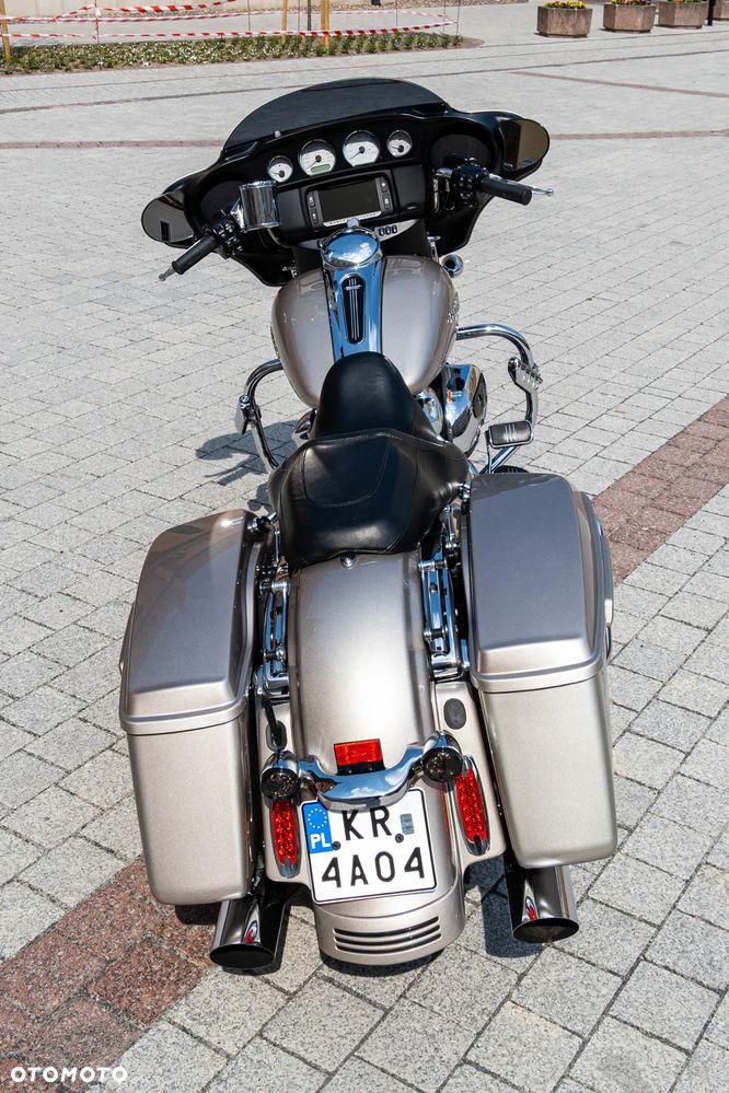 Harley-Davidson Touring Street Glide - 9