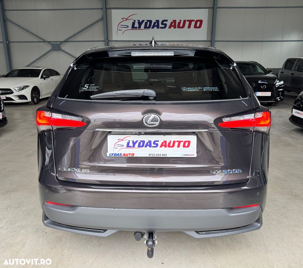 Lexus Seria NX 300h Luxury - 4