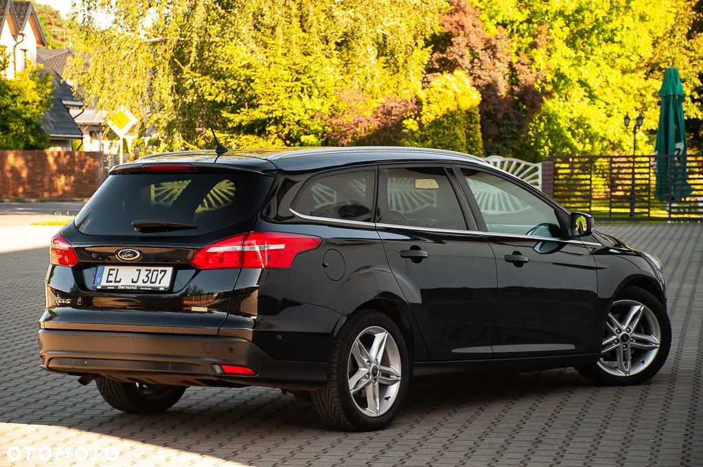 Ford Focus 1.0 EcoBoost Connected - 24