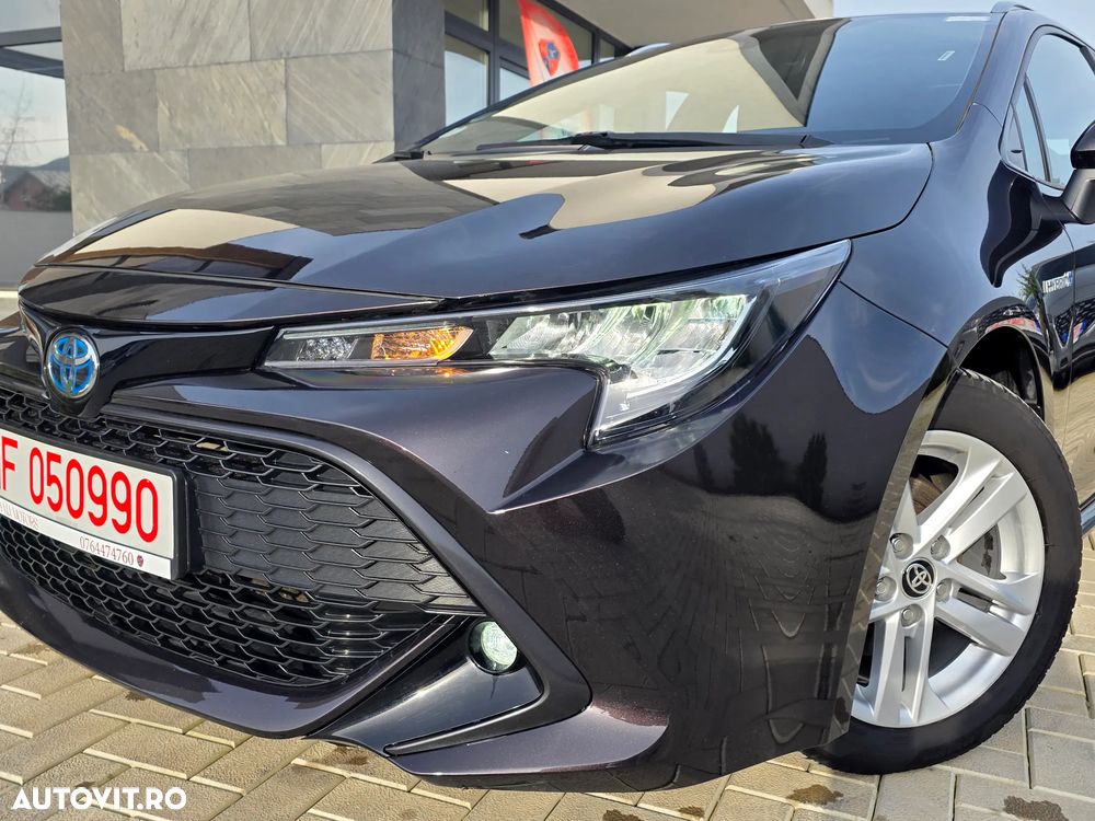 Toyota Corolla 1.8 Hybrid Touring Sports Business Edition - 10