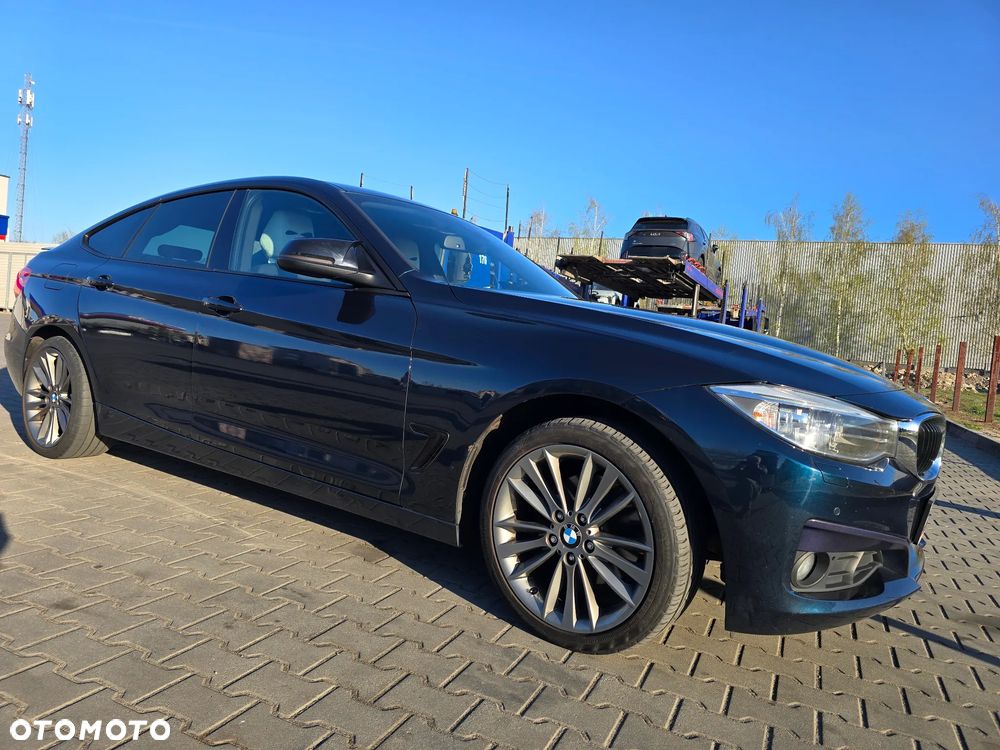 BMW 3GT 320d Sport Line - 11