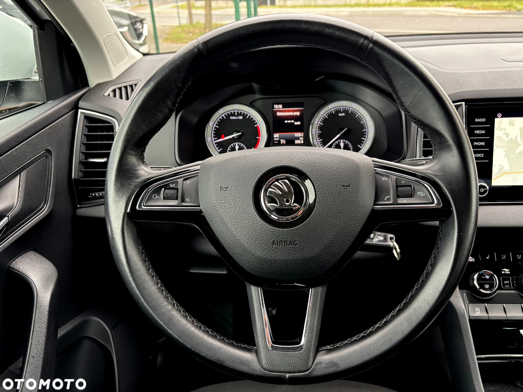 Skoda Karoq 1.5 TSI Ambition - 20