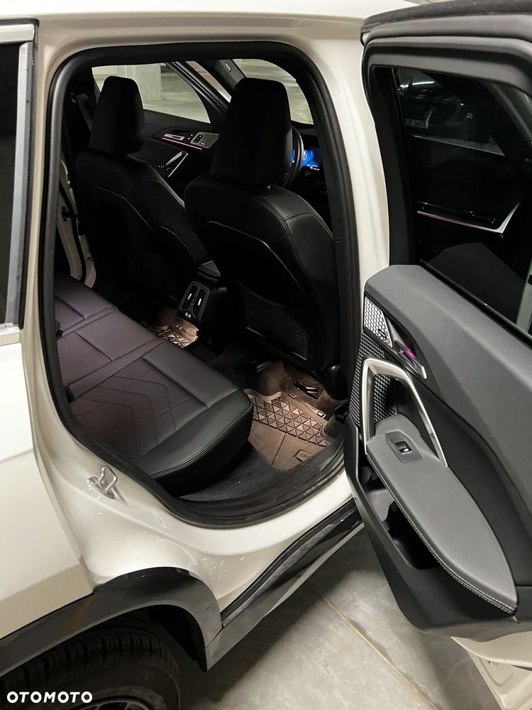 BMW X1 - 15