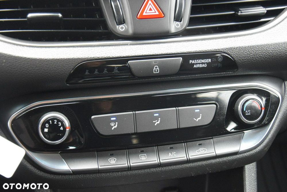 Hyundai i30 1.0 T-GDI YES - 21