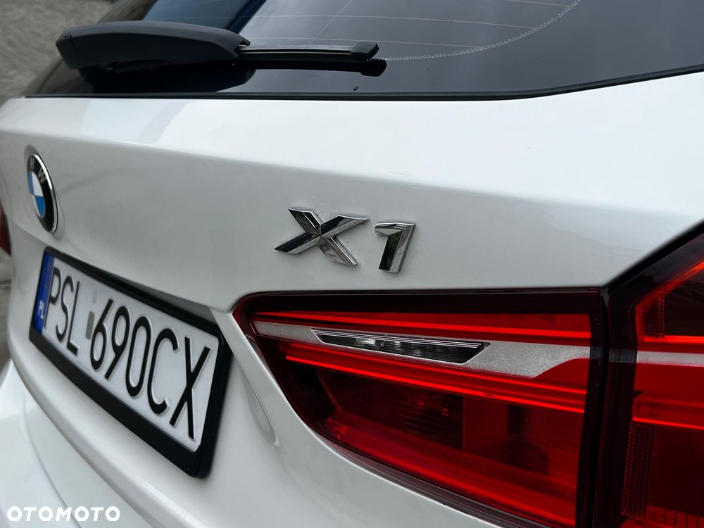 BMW X1 - 11