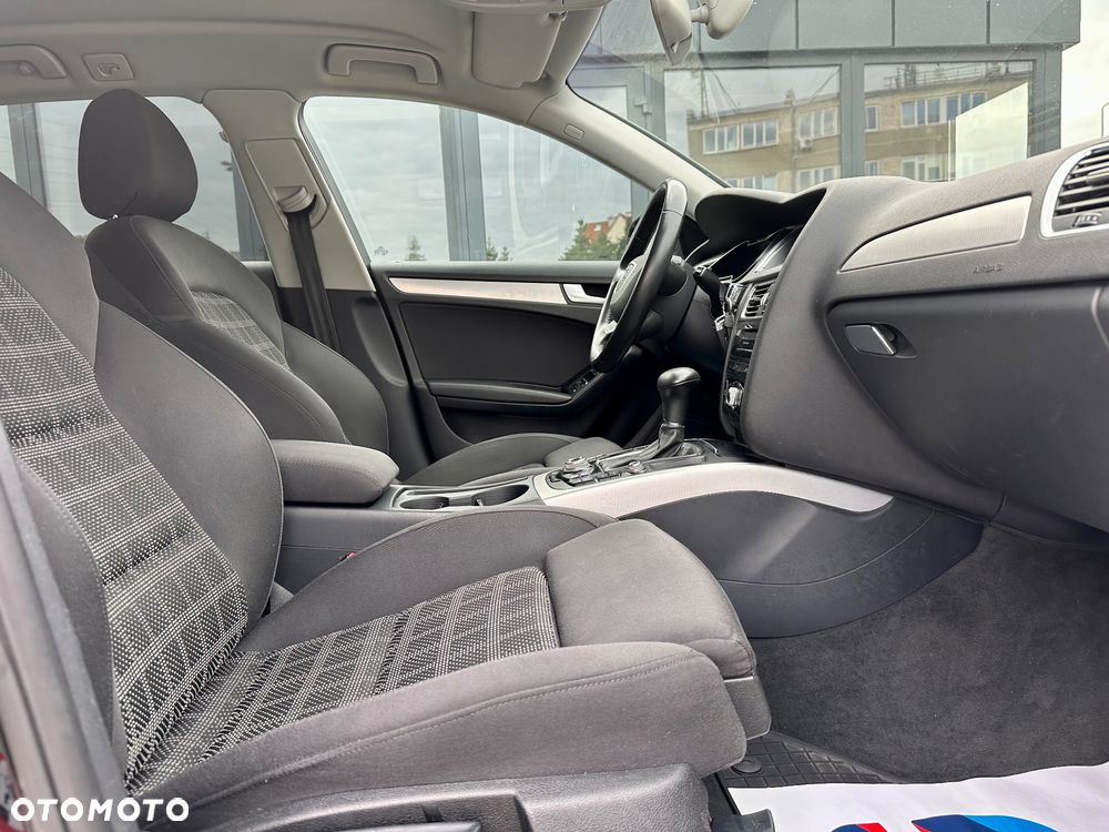 Audi A4 Avant - 22