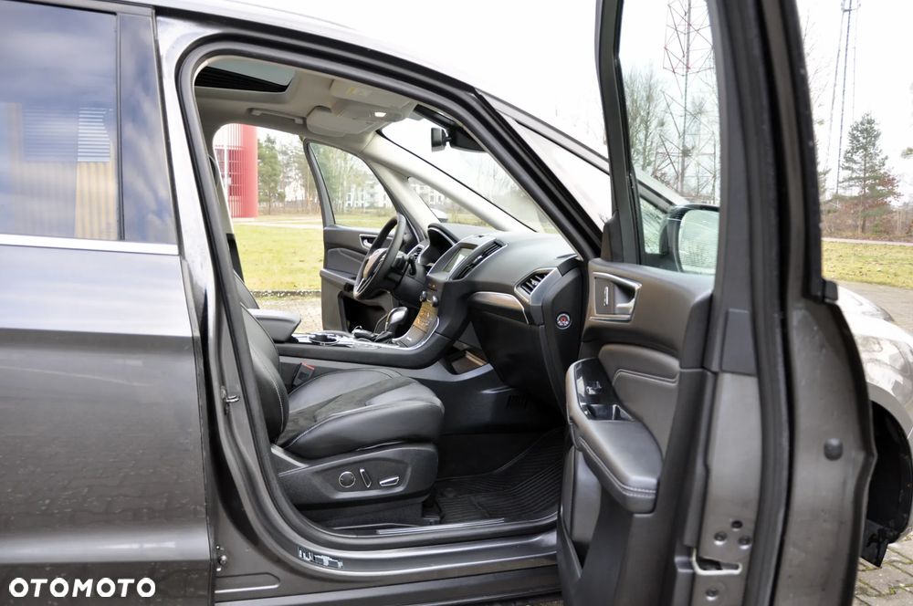 Ford Galaxy 2.0 TDCi 4WD Titanium PowerShift - 24