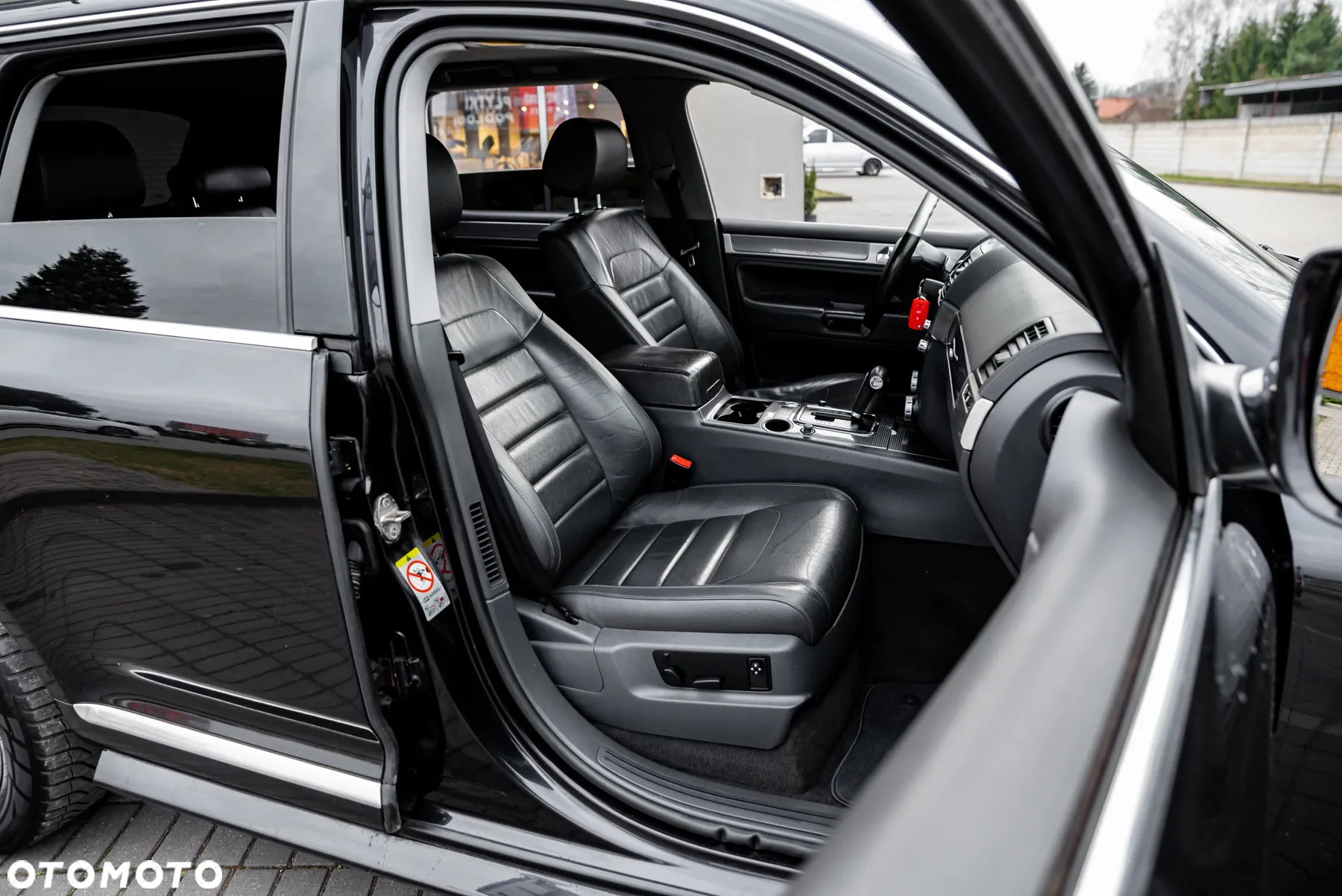 Volkswagen Touareg 3.0 V6 TDI DPF Automatik Individual - 20