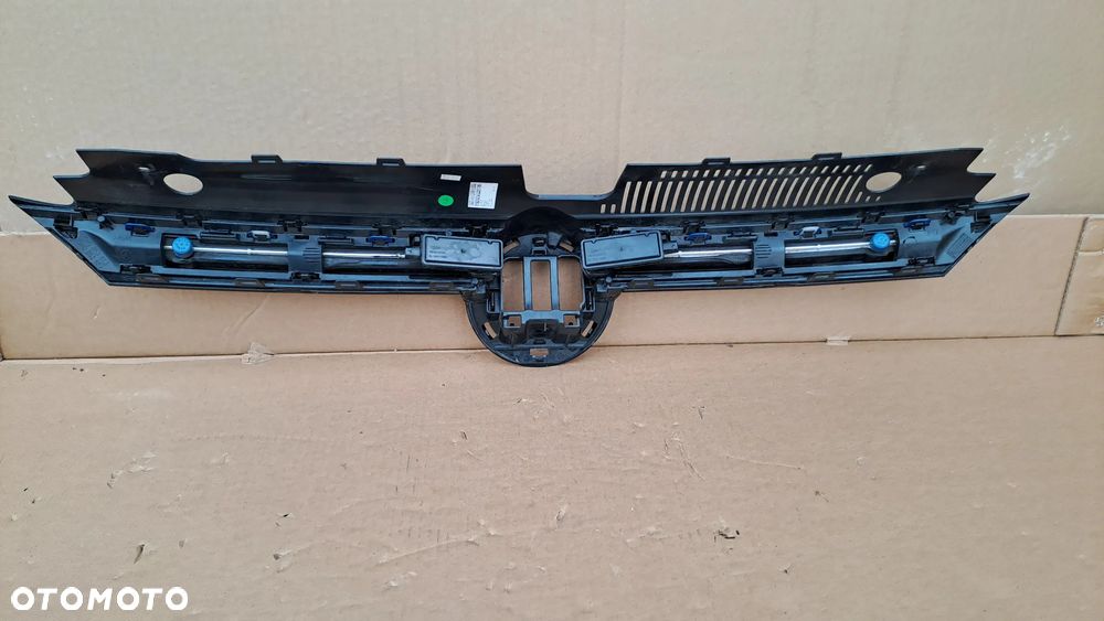 VW VOLKSWAGEN GOLF VIII 8 GTE 2020+ ATRAPA GRILL 5H0853653 5H0853651 ŁADNY - 4
