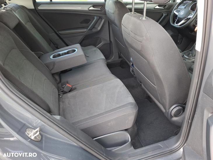 Volkswagen Tiguan - 14