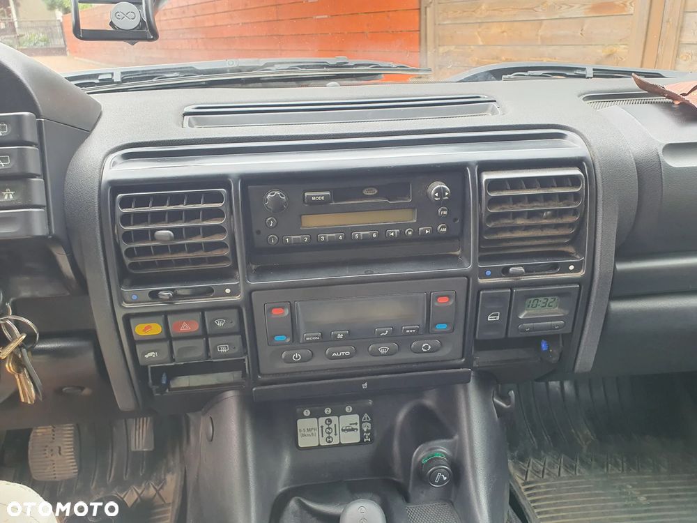 Land Rover Discovery 2.5 TD S - 8