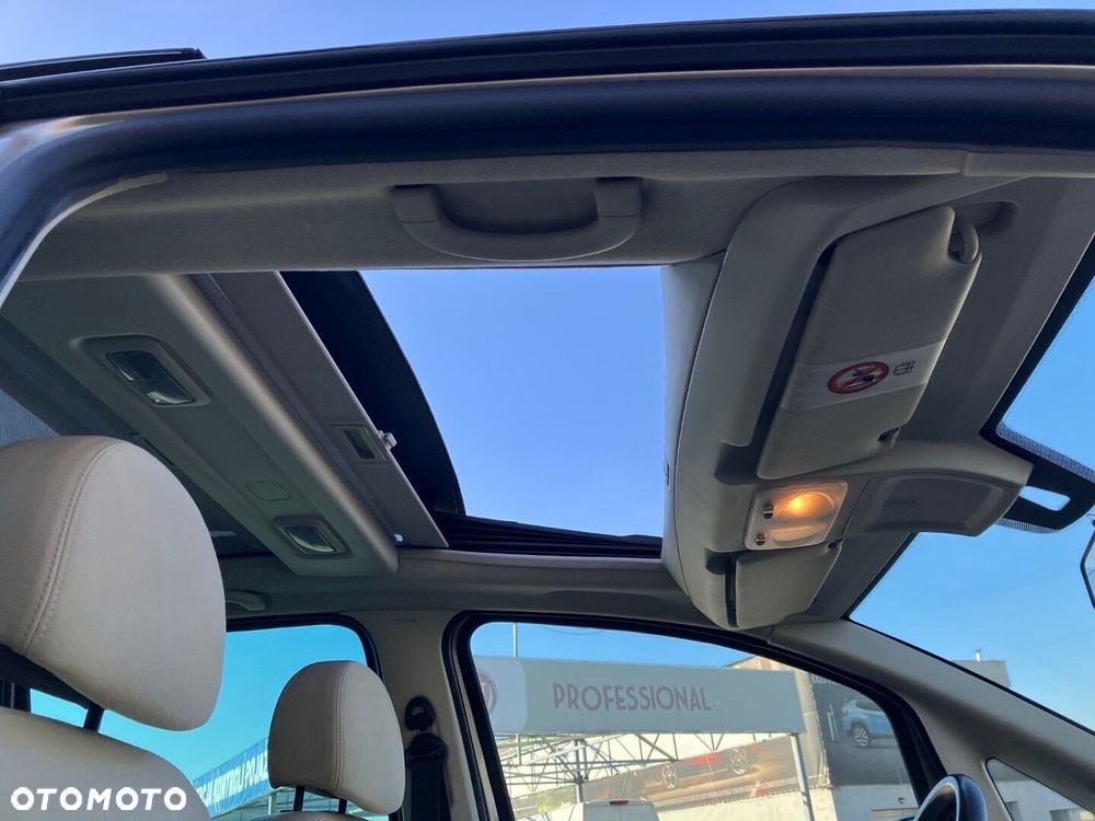 Lancia Musa 1.4 16V Platino - 10