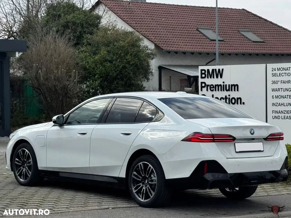 BMW Seria 5 530e xDrive Aut. - 6