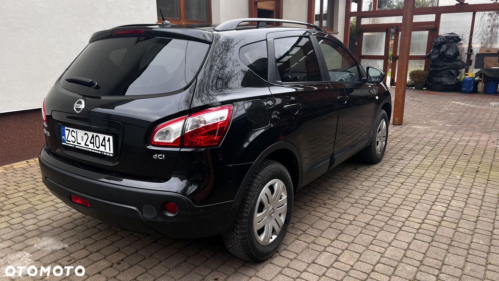 Nissan Qashqai 1.5 dCi Visia - 4