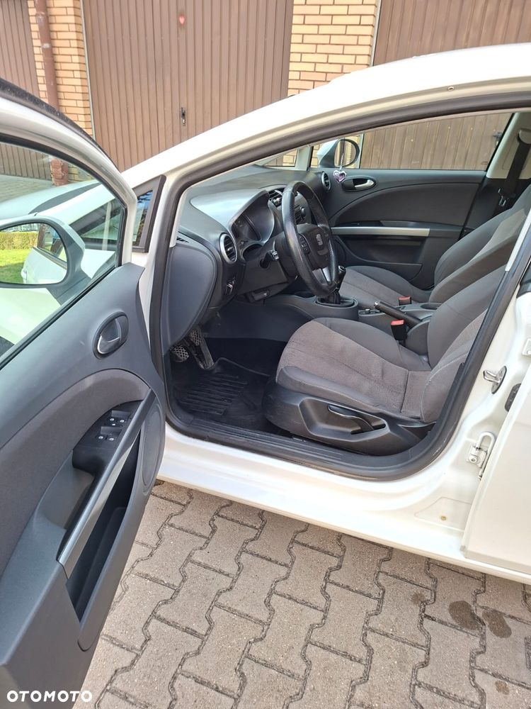 Seat Leon 1.6 TDI Reference - 13