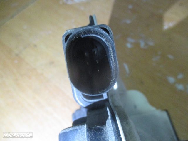 Fecho 6J0839015A SEAT IBIZA 2010 TE 6 PINOS SEAT IBIZA 4 6J FASE 1 2009 1.6TDI 90CV 5P BRANCO TE  6 PINOS - 2