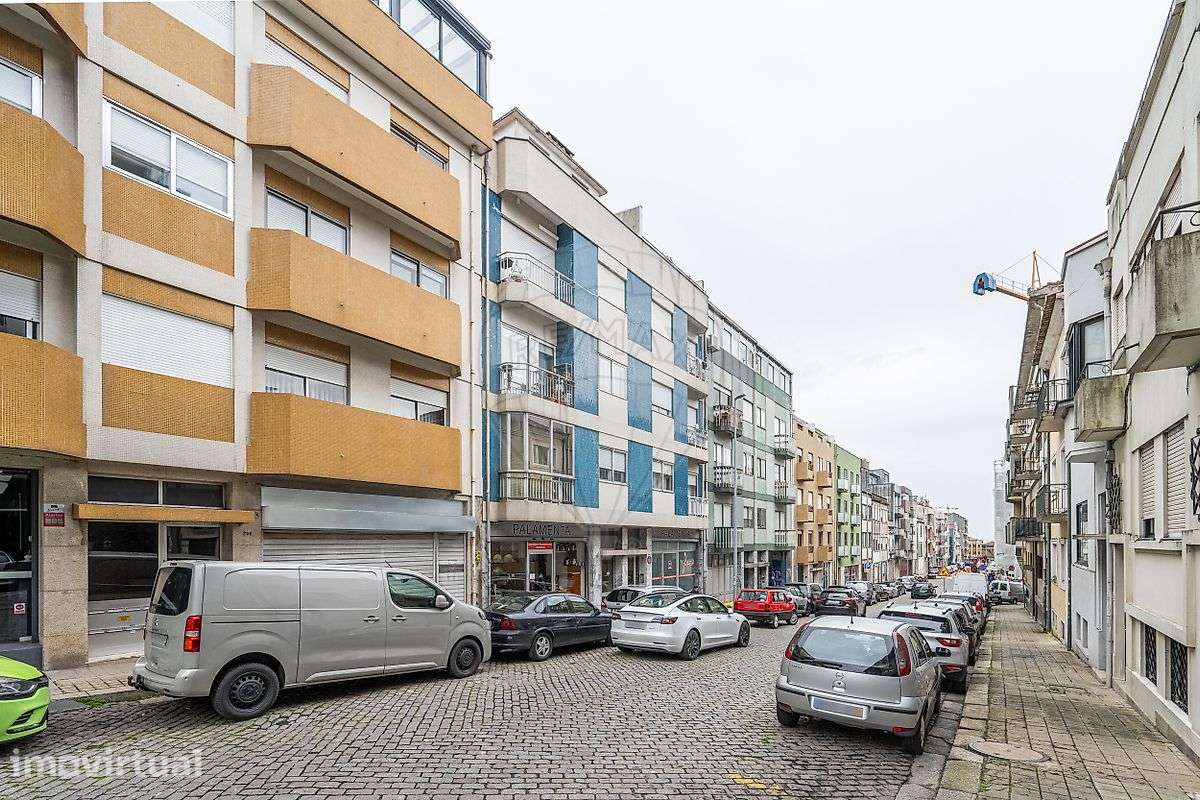 Apartamento T1 para arrendamento - Grande imagem: 2/17