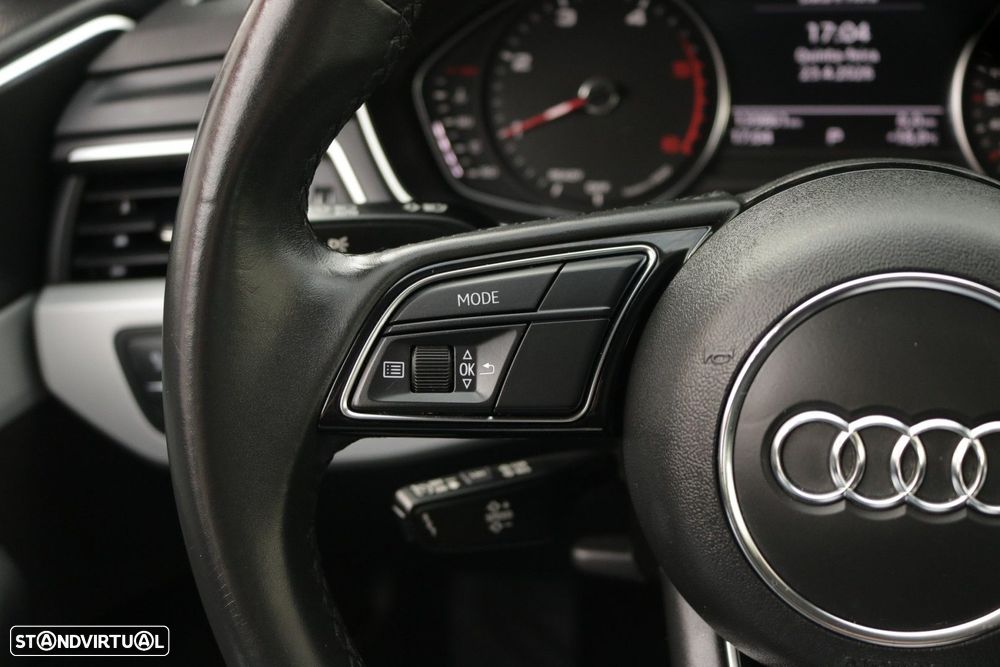 Audi A4 Avant 30 TDI S tronic - 37