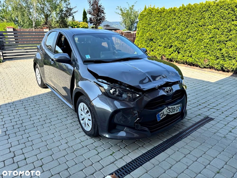Toyota Yaris - 7