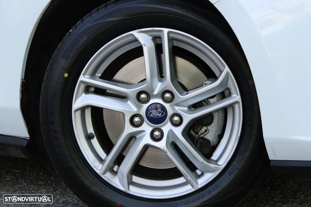 Ford Focus SW 1.5 EcoBlue S&S TITANIUM - 14