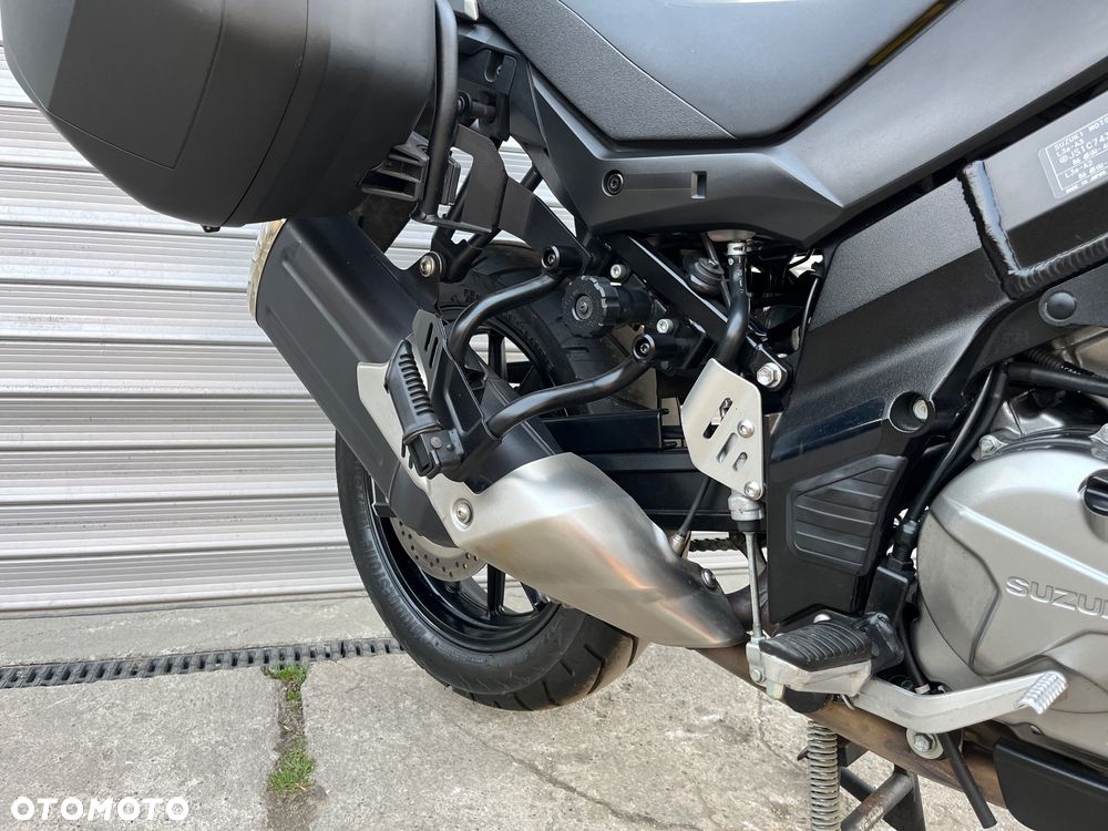 Suzuki DL - 17