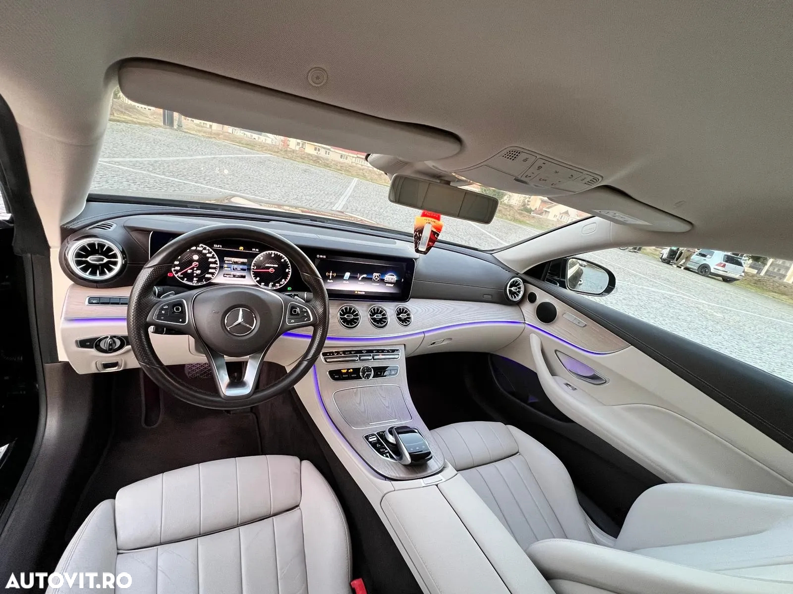 Mercedes-Benz E - 6