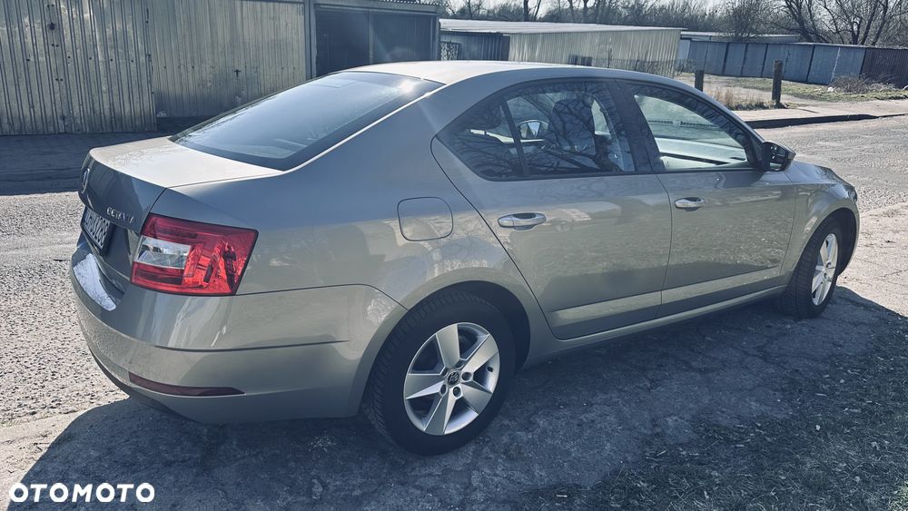Skoda Octavia 1.4 TSI Business - 3