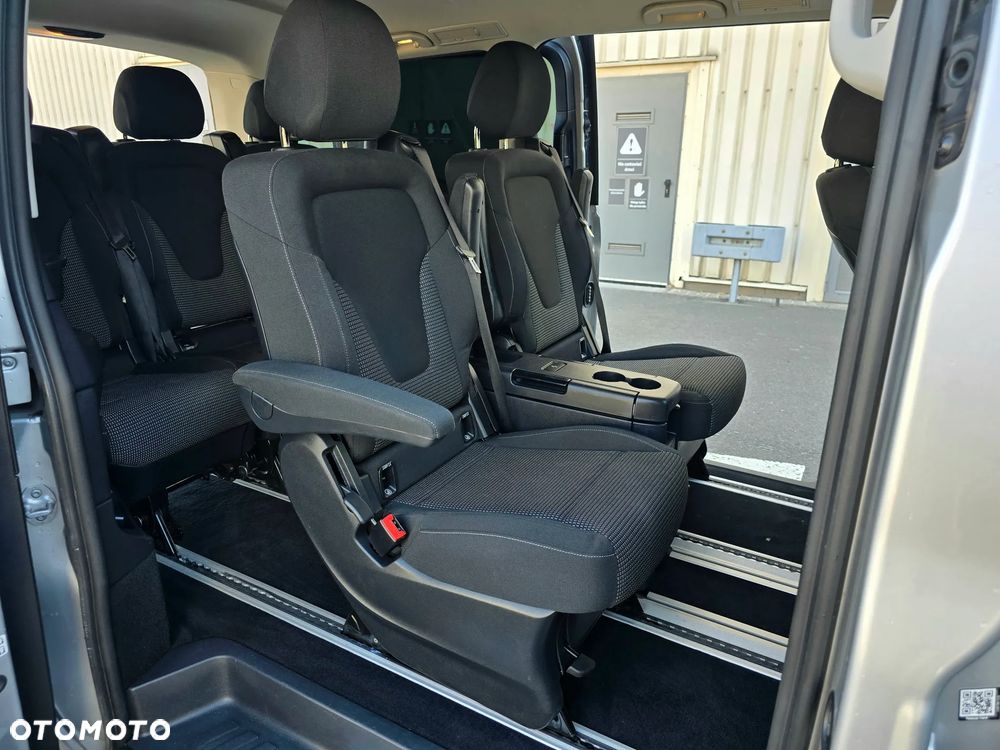 Mercedes-Benz Klasa V 220 d 9G-Tronic - 13