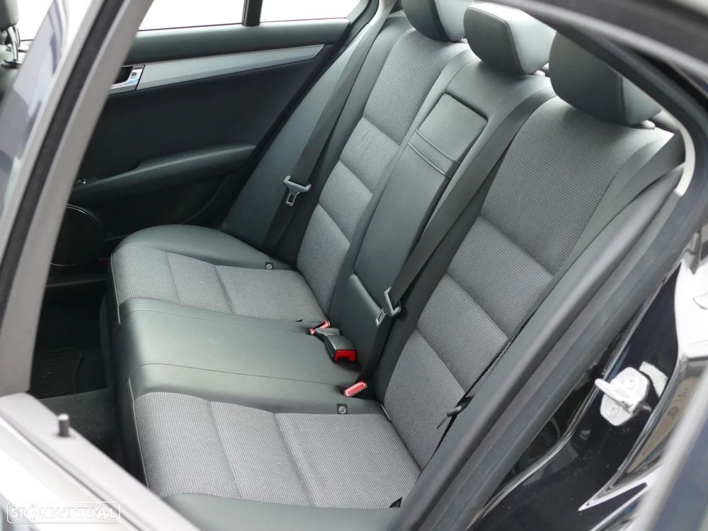 Mercedes-Benz C 250 CDi Avantgarde BE Aut. - 27