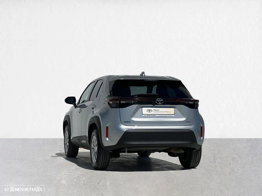 Toyota Yaris Cross 1.5 Hybrid Comfort Plus - 3