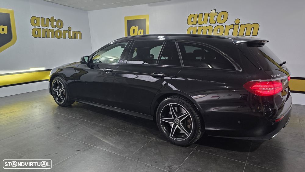 Mercedes-Benz E 300 de AMG Line - 12