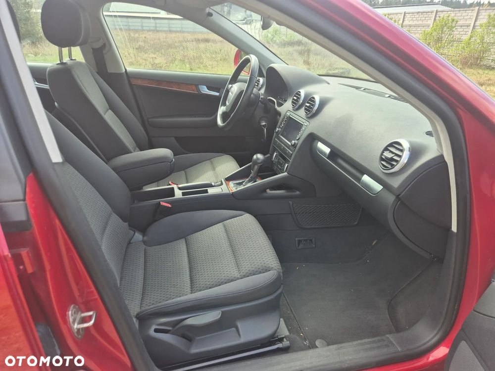 Audi A3 Sportback 1.4 TFSI S tronic Ambiente - 20