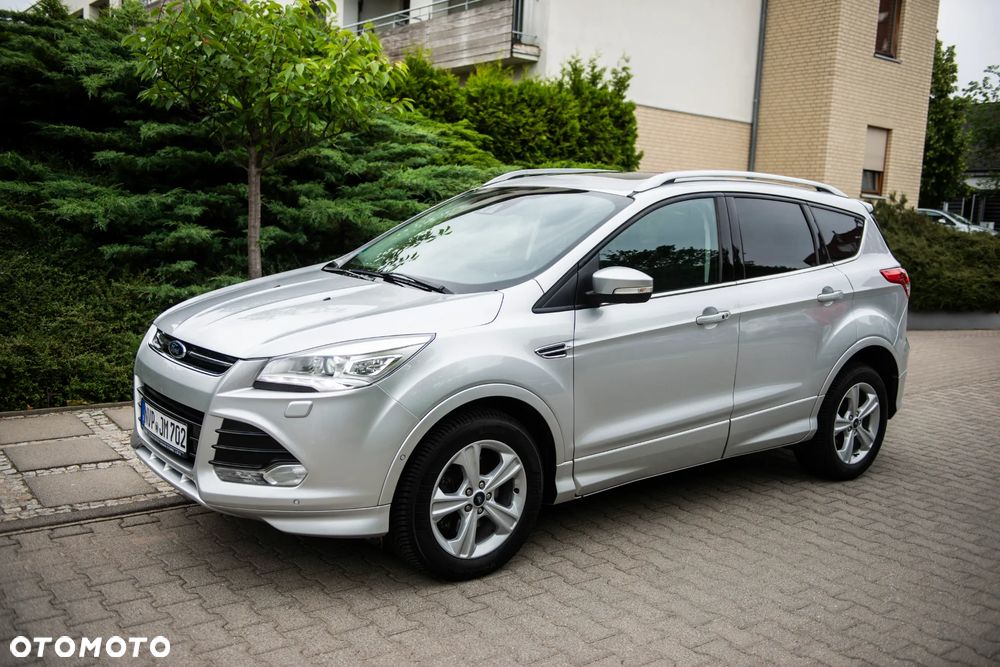Ford Kuga 2.0 TDCi 4x4 Titanium - 2