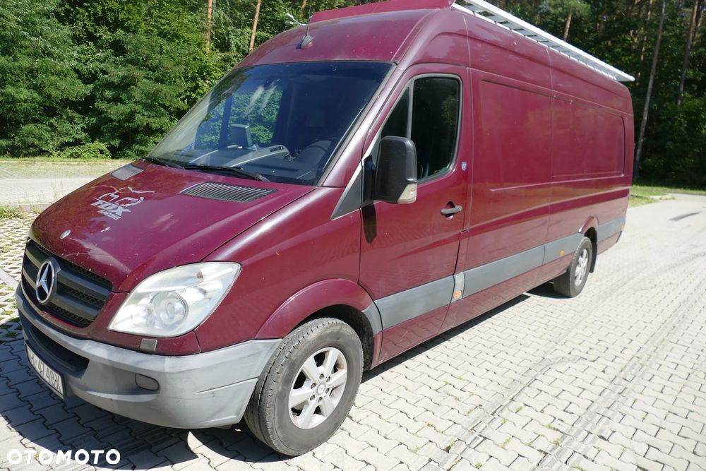Mercedes-Benz Sprinter 319 - 1