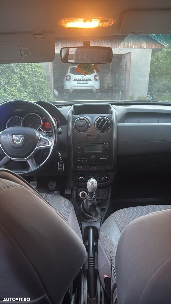 Dacia Duster 1.5 dCi 4x4 Laureate - 7
