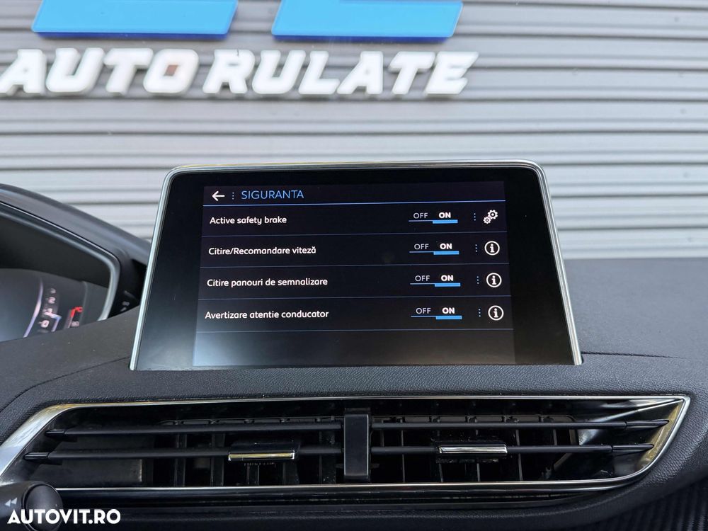Peugeot 3008 1.5 BlueHDI S&S EAT8 Active - 17