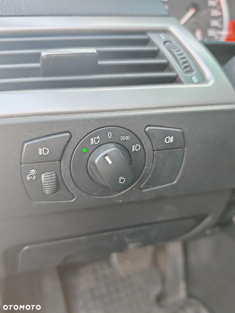 BMW Seria 5 - 31