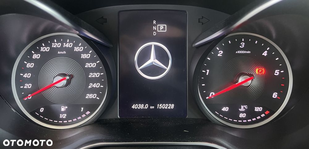 Mercedes-Benz Klasa C 220 d 9G-TRONIC Exclusive - 11