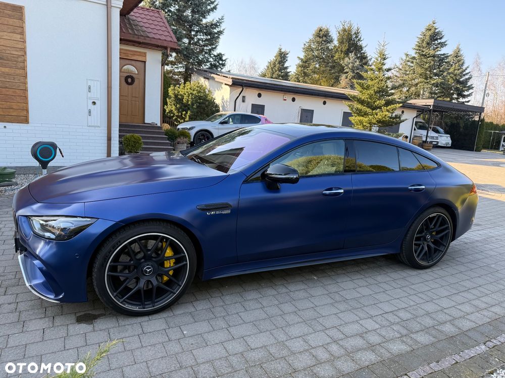 Mercedes-Benz AMG GT - 4