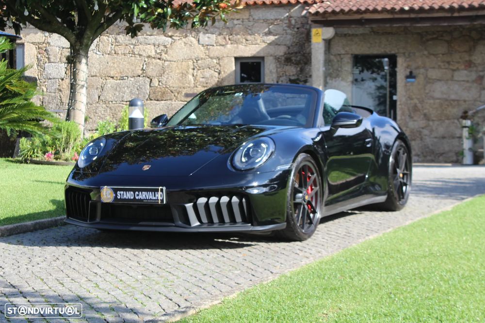 Porsche 911 (992) Carrera GTS - 1