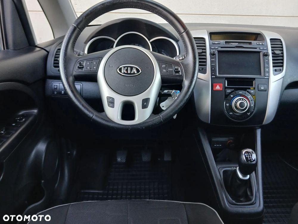 Kia Venga 1.4 CVVT Attract - 14