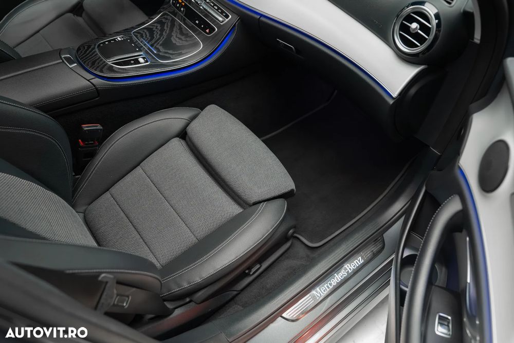 Mercedes-Benz E 220 d 4MATIC 9G-TRONIC AMG Line - 37