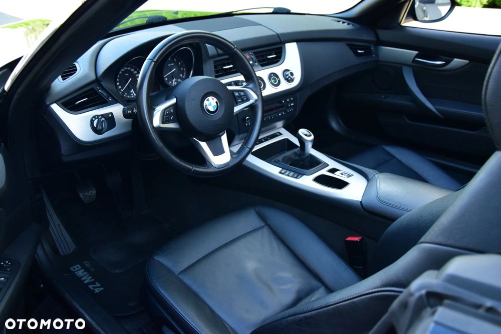 BMW Z4 sDrive30i - 22