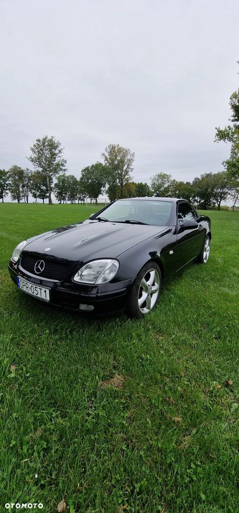 Mercedes-Benz SLK 200 - 1
