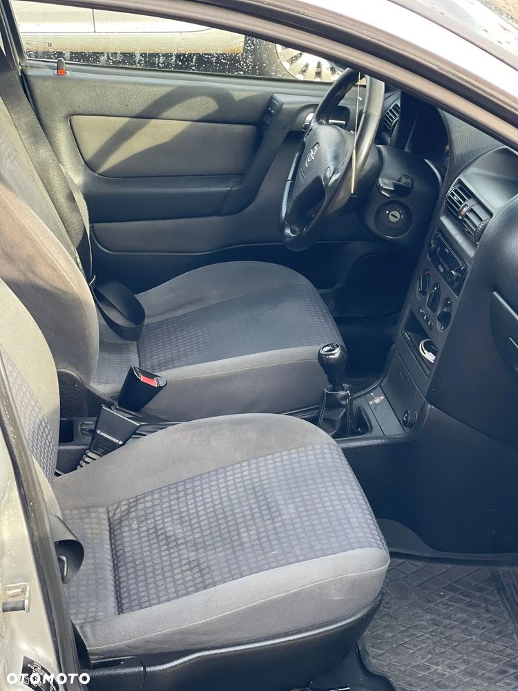 Opel Astra II 1.6 NJoy - 5