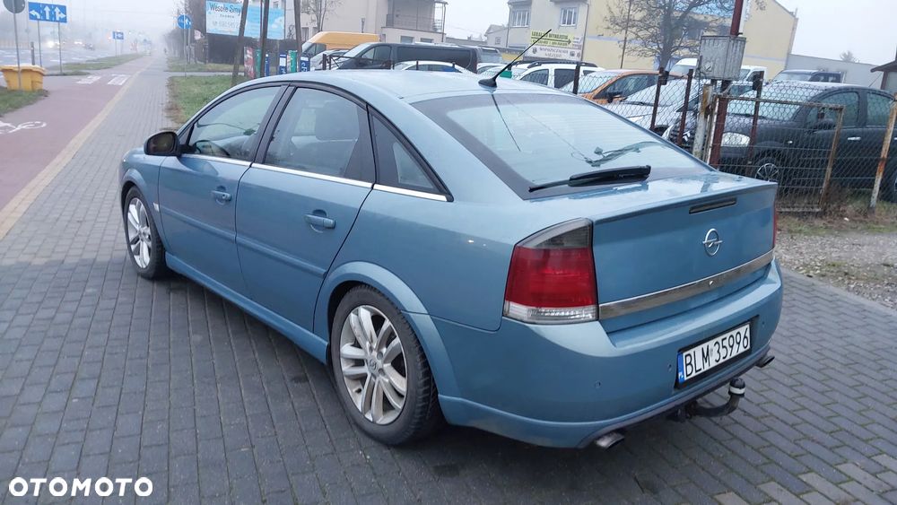 Opel Vectra 2.2 GTS - 5