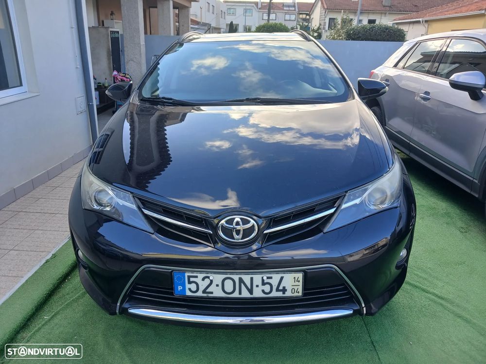 Toyota Auris Touring Sports 1.4 D-4D Com+P.Sport - 2