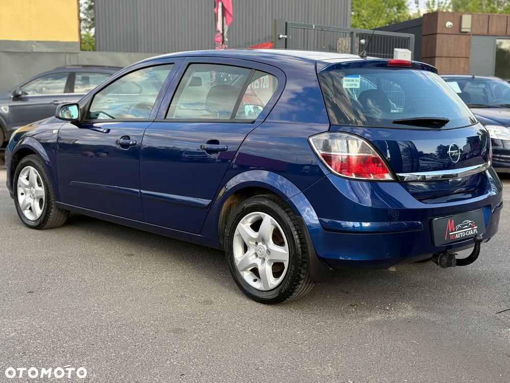 Opel Astra 1.6 Cosmo EasyTronic - 8