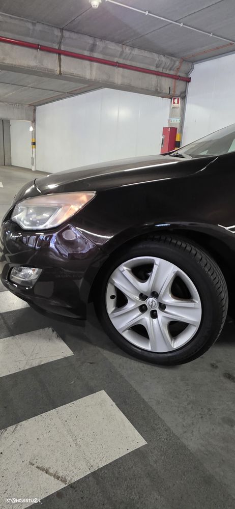 Opel Astra Sports Tourer 1.3 CDTI DPF EcoFLEX Sports Tourer Design Edition - 20
