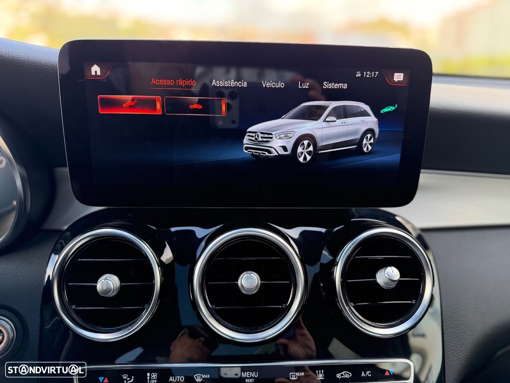 Mercedes-Benz GLC 300 de 4Matic 9G-TRONIC AMG Line Plus - 28
